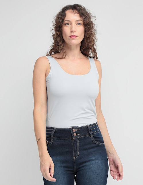 Top Weekend cuello redondo escote con cuello