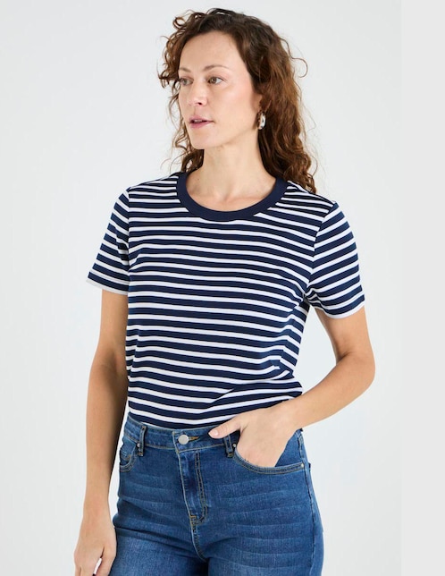 Playera manga corta Weekend cuello redondo para mujer