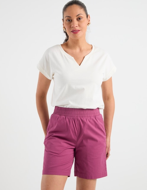 Playera manga corta Weekend cuello v para mujer
