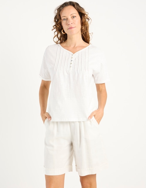 Playera manga corta cuello V para mujer 1