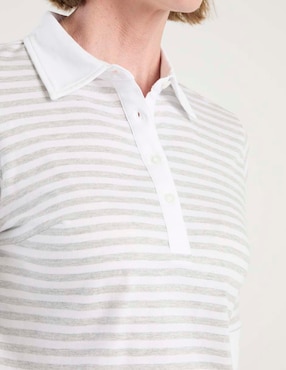 Playera manga al codo Weekend cuello camisero para mujer