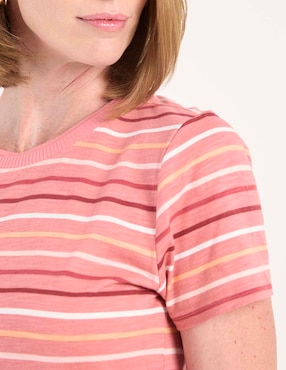 Playera manga corta Weekend cuello redondo para mujer