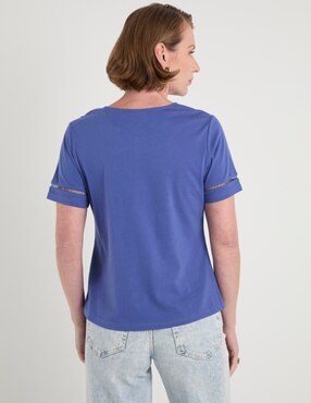 Playera manga corta Weekend cuello redondo para mujer