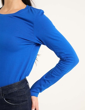 Playera manga larga Weekend cuello redondo para mujer