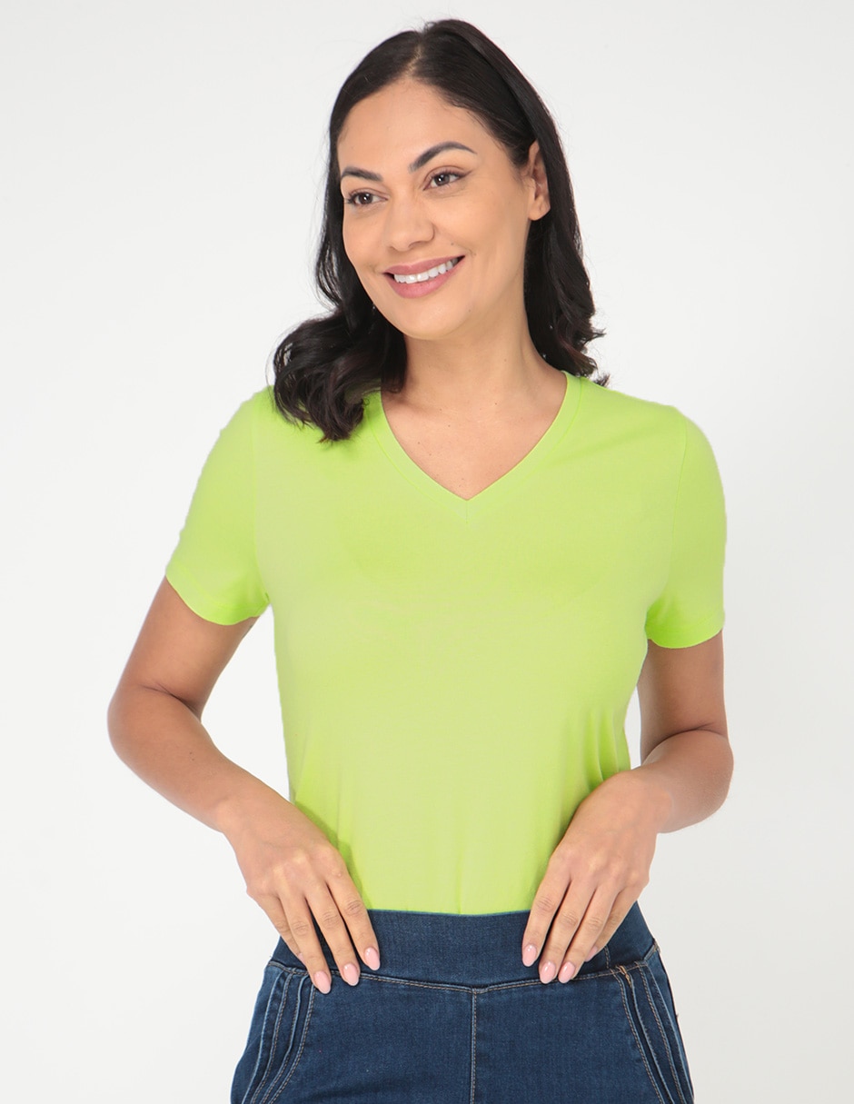 Playera manga corta cuello v para mujer 1