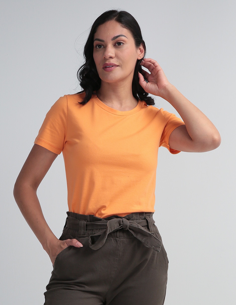 Playera manga corta Weekend cuello redondo para mujer