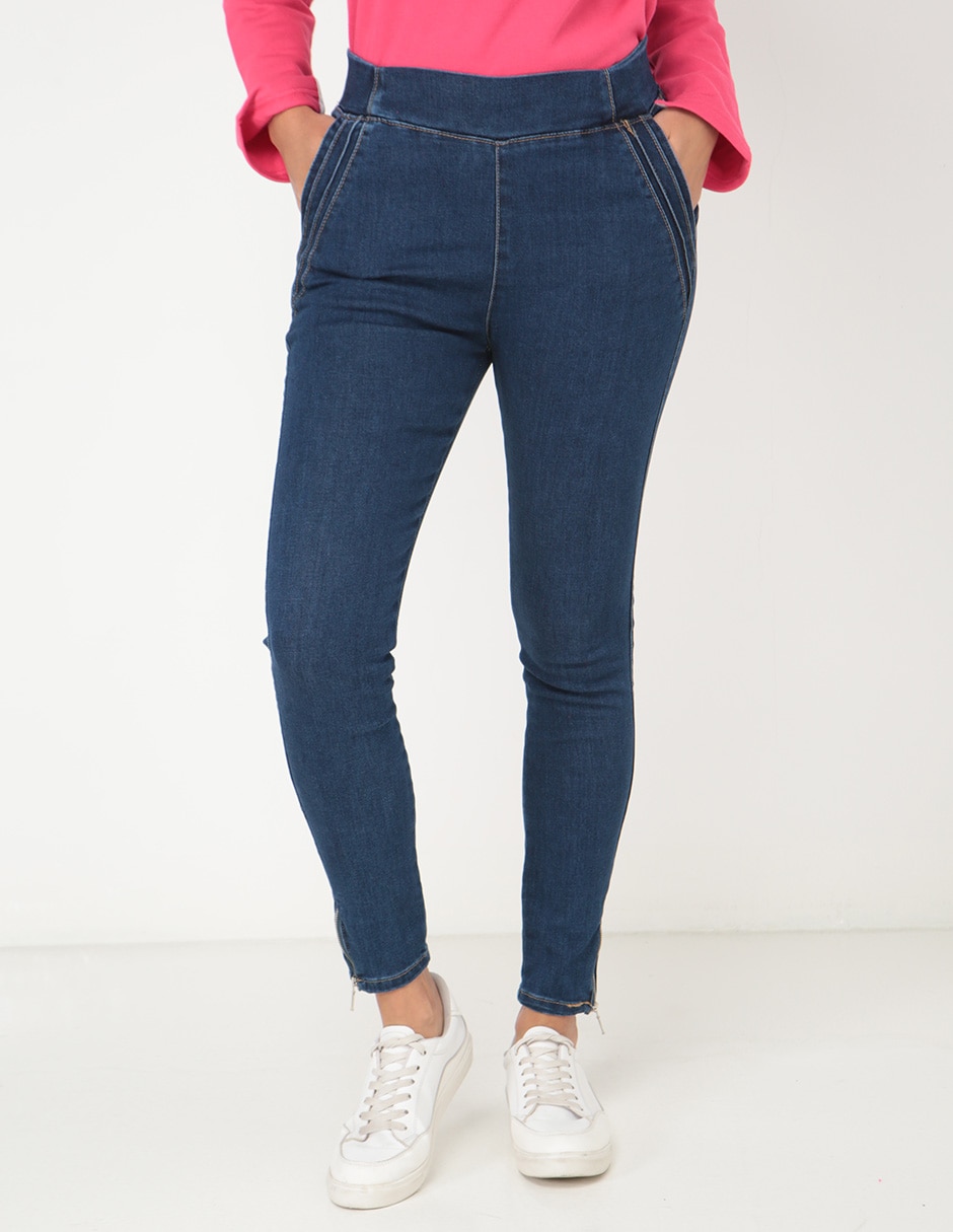 Pantalón Weekend slim para mujer