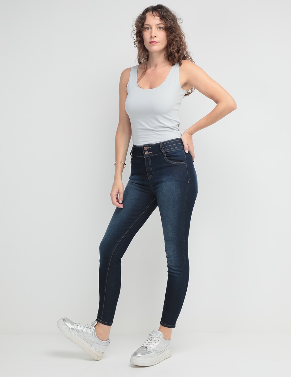 Top cuello redondo escote con cuello 3