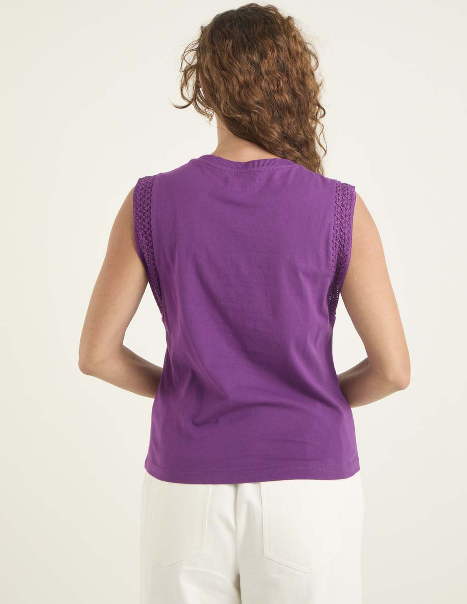 Playera cuello redondo para mujer 2