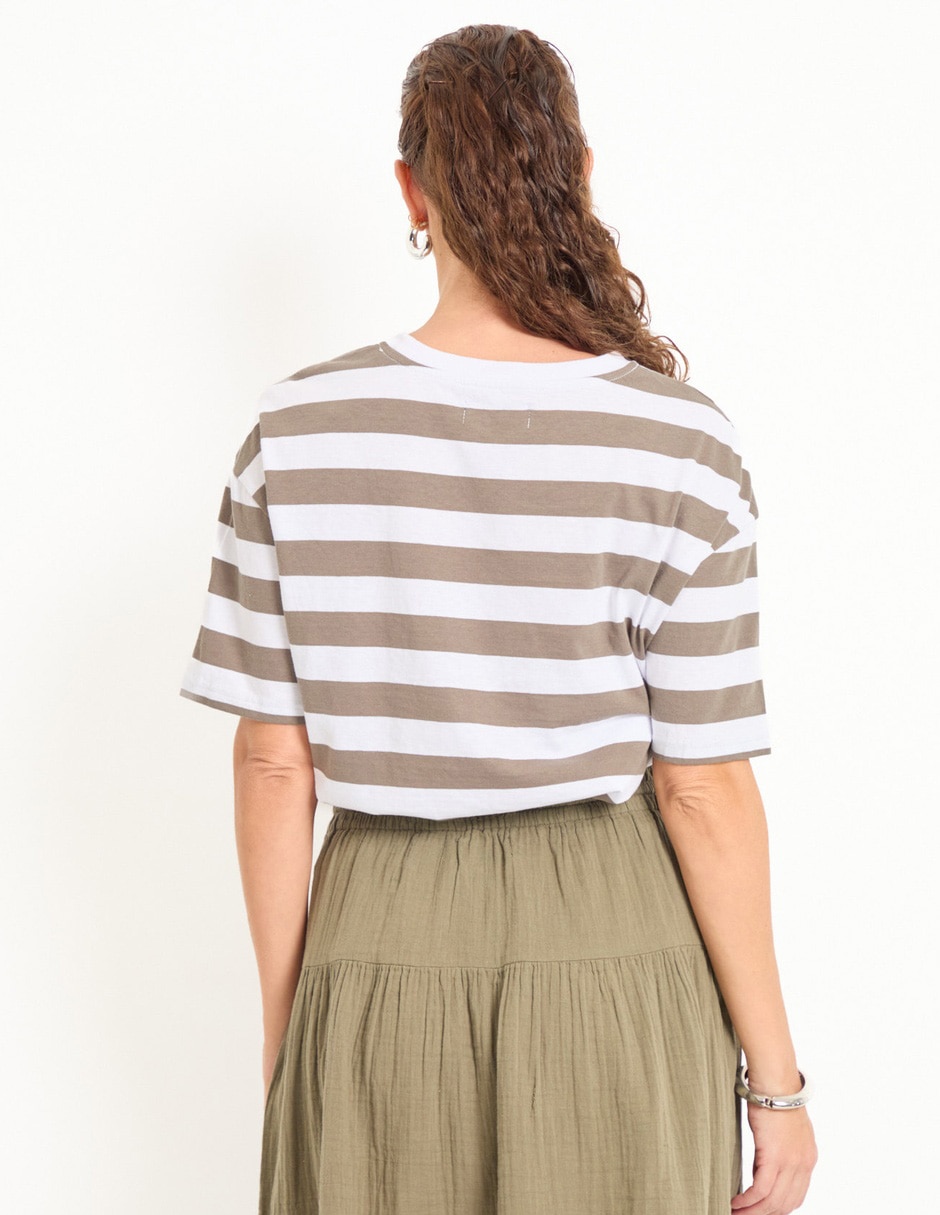 Playera manga corta cuello redondo para mujer 2