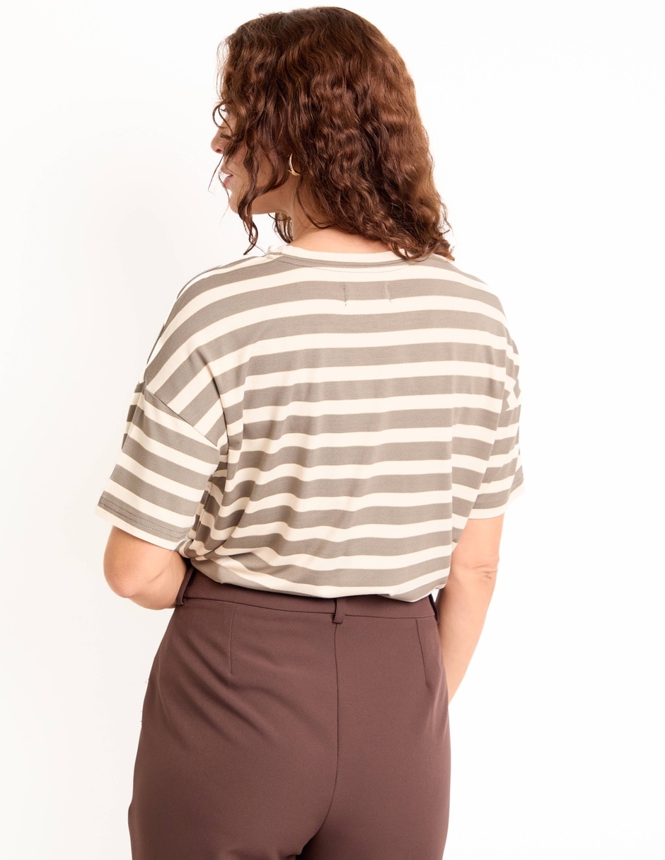 Playera manga corta cuello redondo para mujer 2