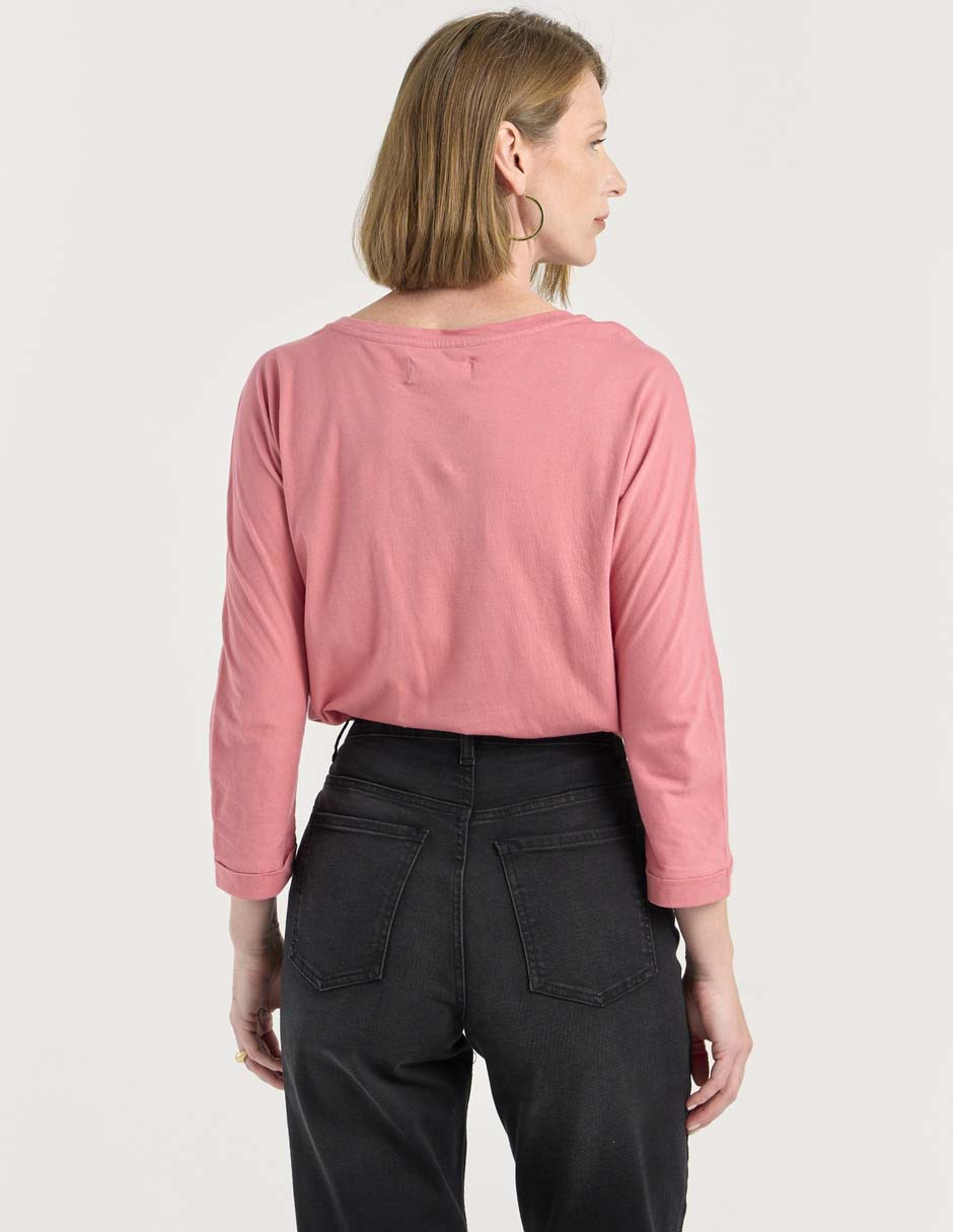 Playera manga 3/4 cuello ojal para mujer 2