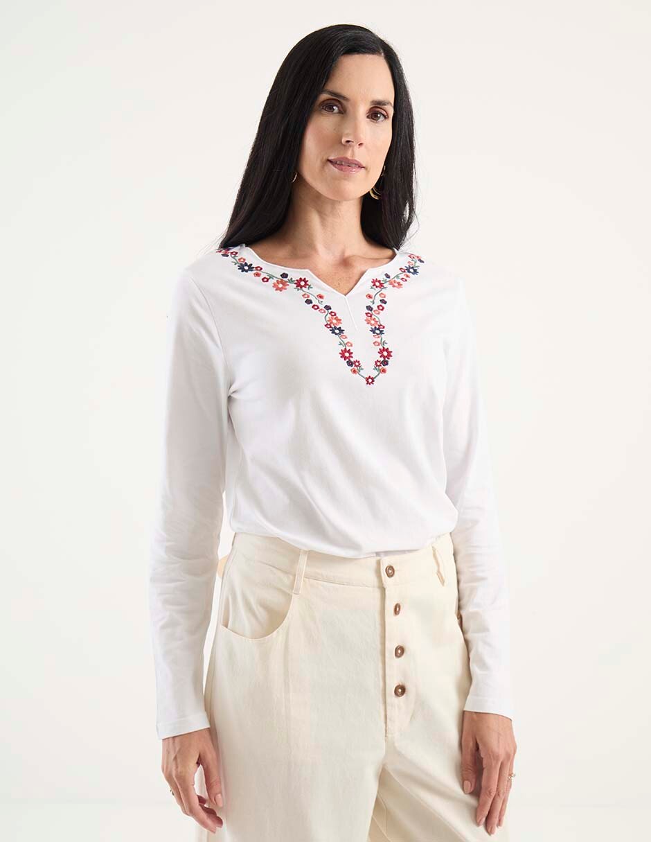 Playera manga larga cuello V para mujer Playera manga larga cuello V para mujer