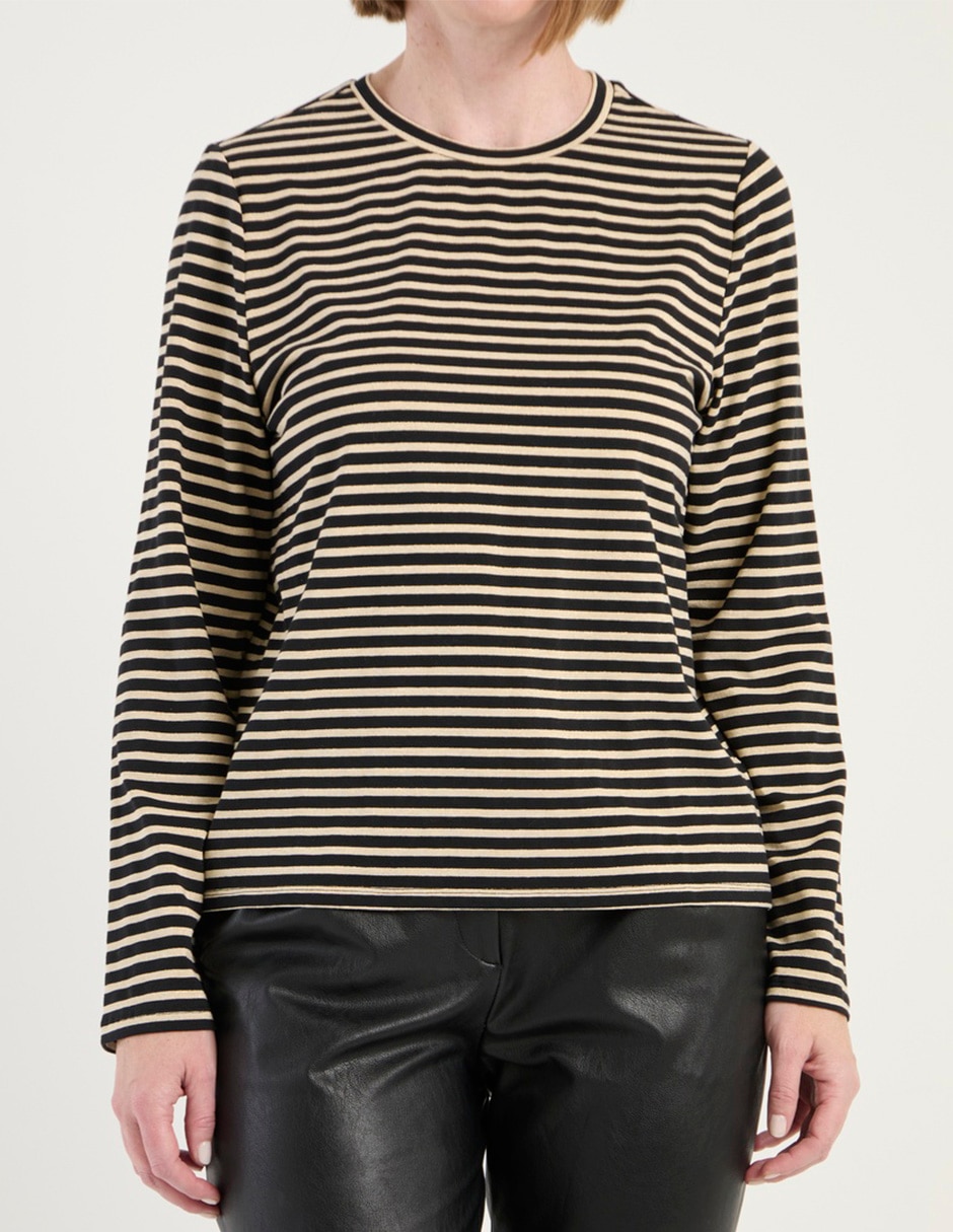 Playera manga larga cuello redondo para mujer 5