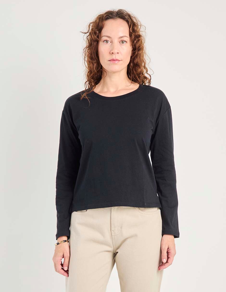 Playera manga larga cuello redondo para mujer 1