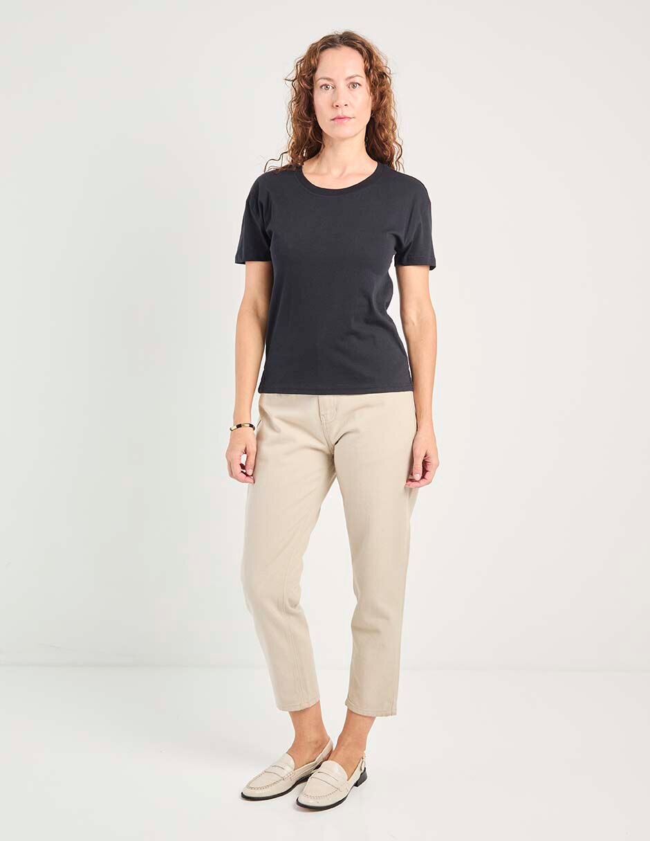 Playera manga corta cuello redondo para mujer 2