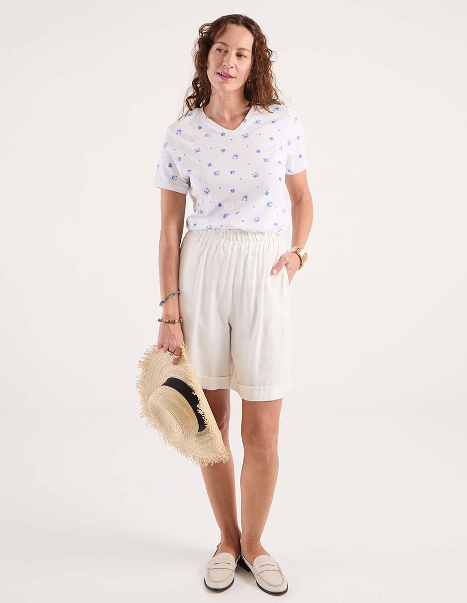 Playera manga corta cuello V para mujer 3