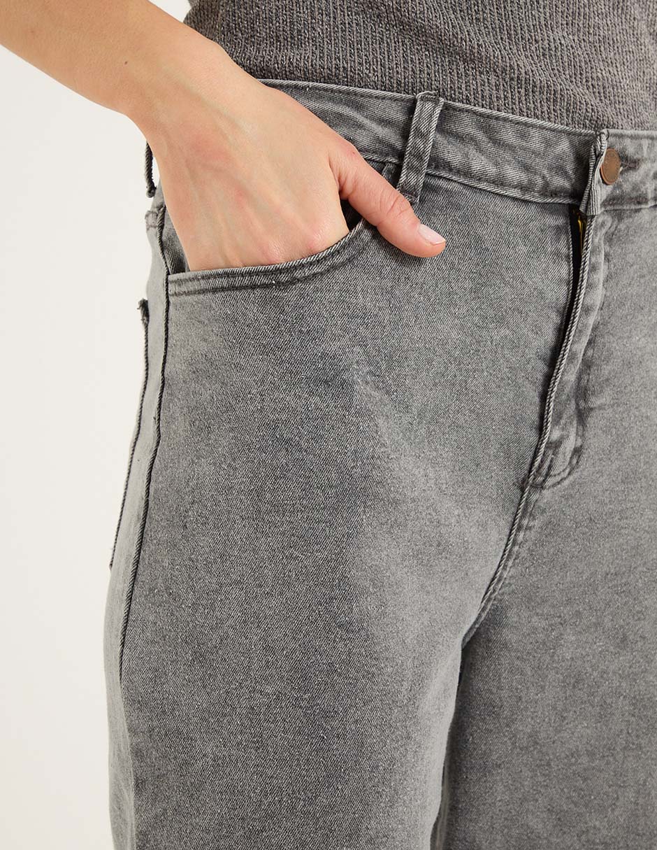 Jeans amplio para mujer 4