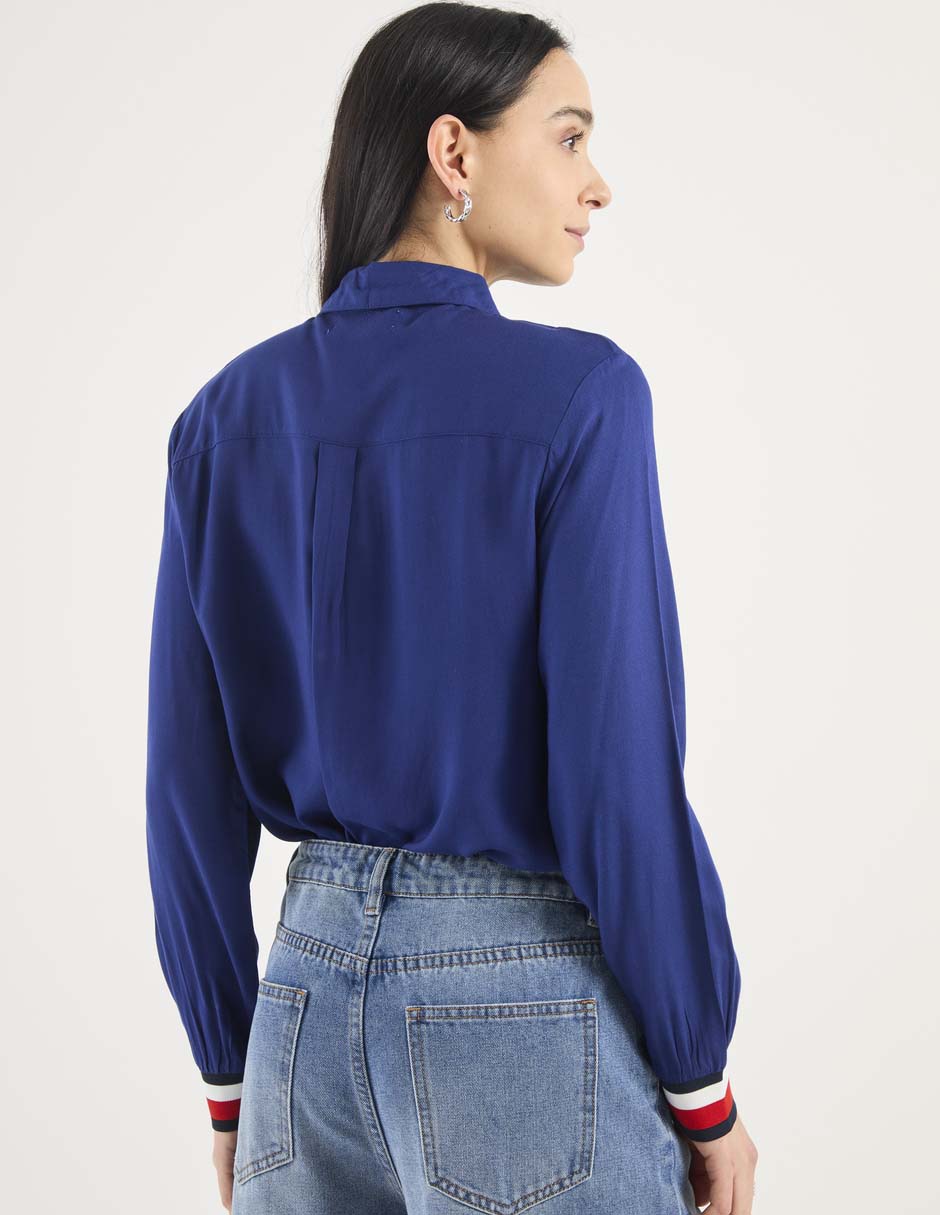 Blusa Weekend manga larga para mujer