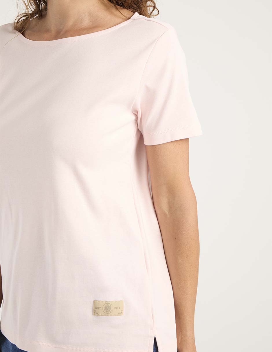 Playera manga corta cuello ojal para mujer 5