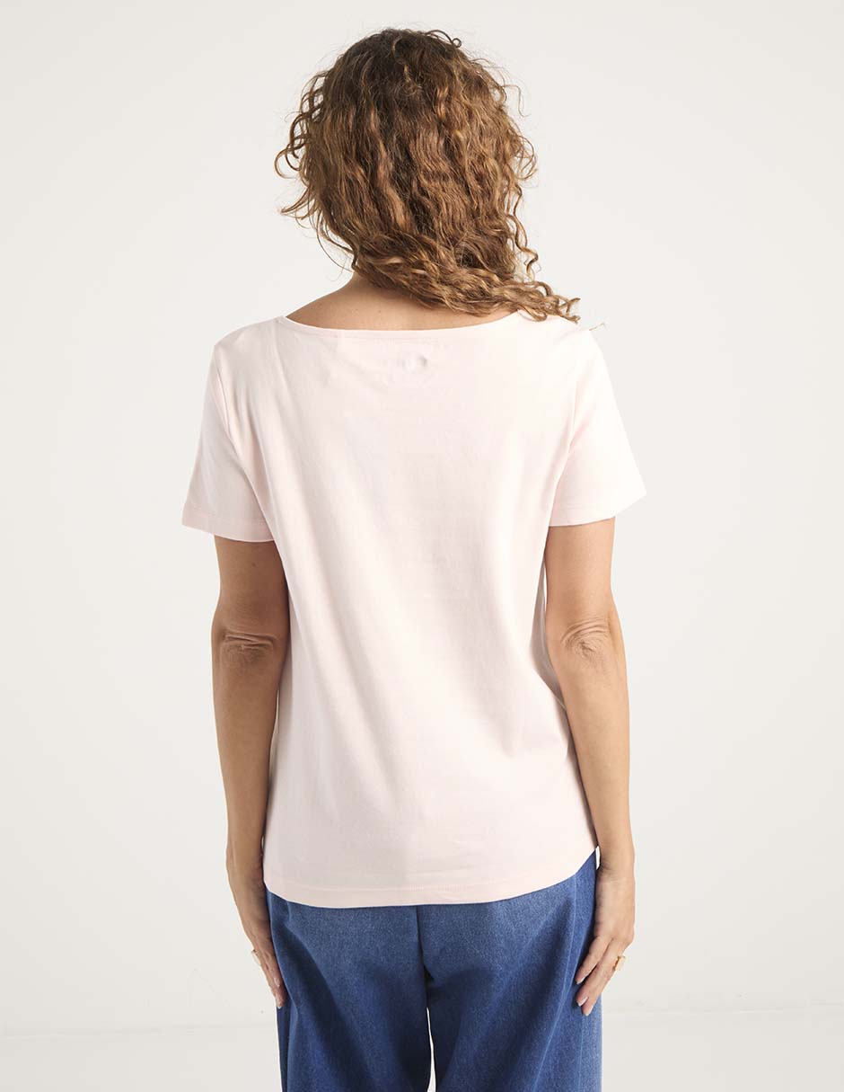 Playera manga corta cuello ojal para mujer 6