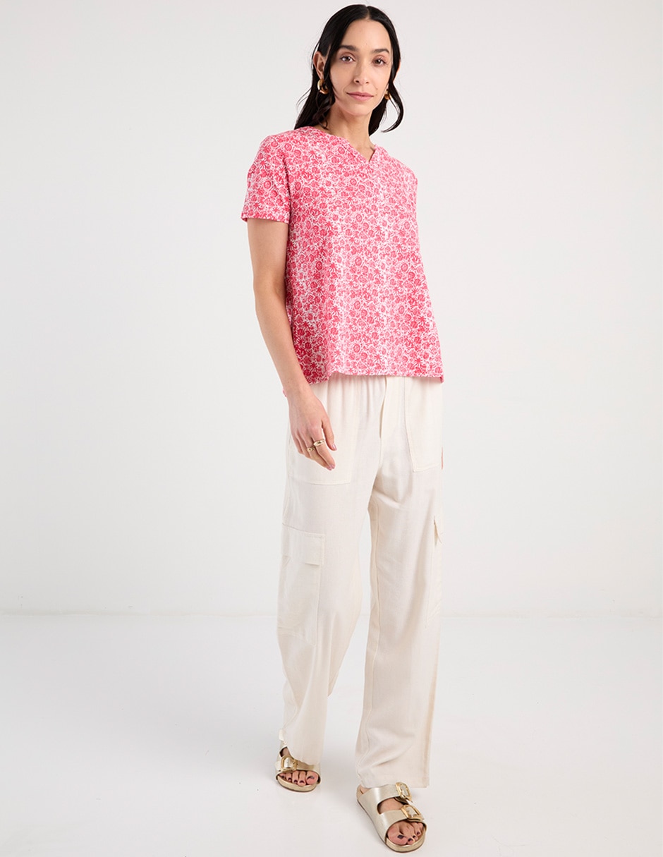 Playera manga corta cuello V para mujer 3