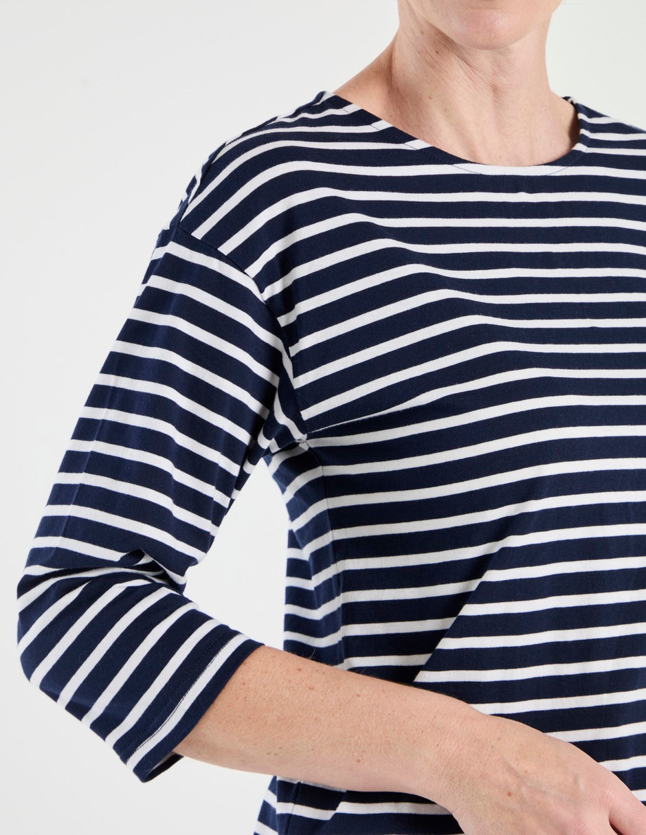 Playera manga 3/4 cuello redondo para mujer 4