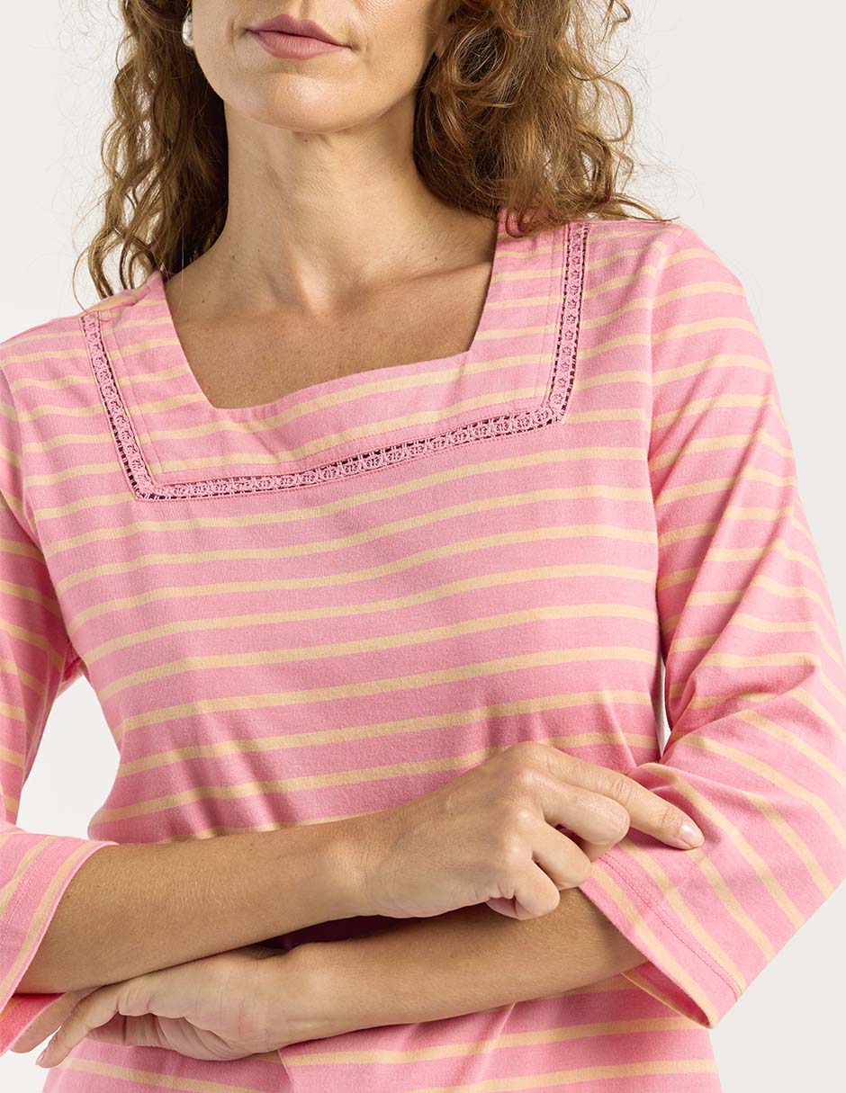 Playera manga 3/4 cuello cuadrado para mujer 4