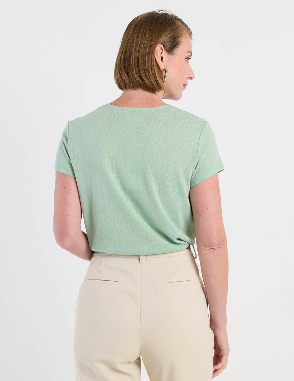 Playera manga corta cuello V para mujer 6