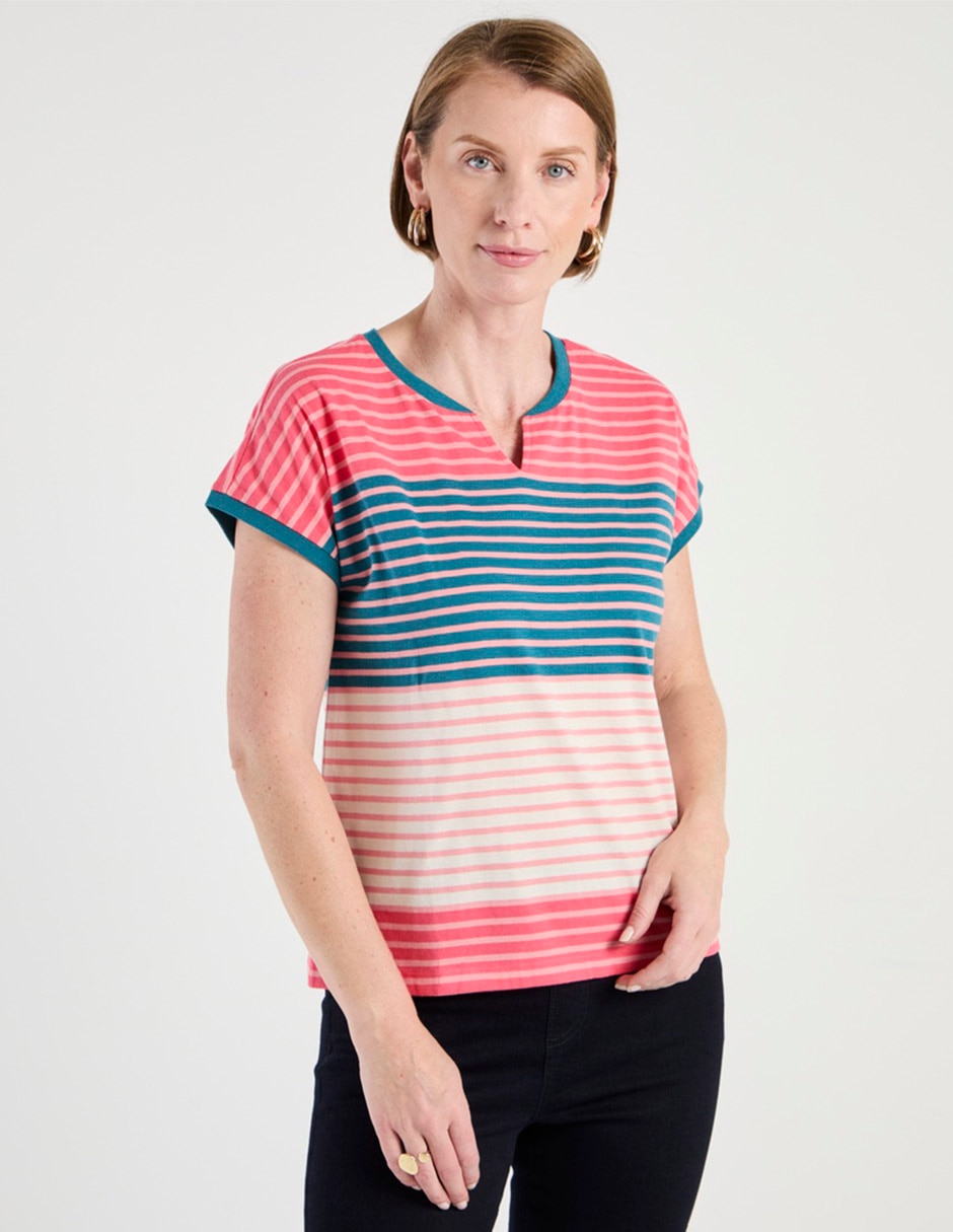 Playera manga corta cuello V para mujer