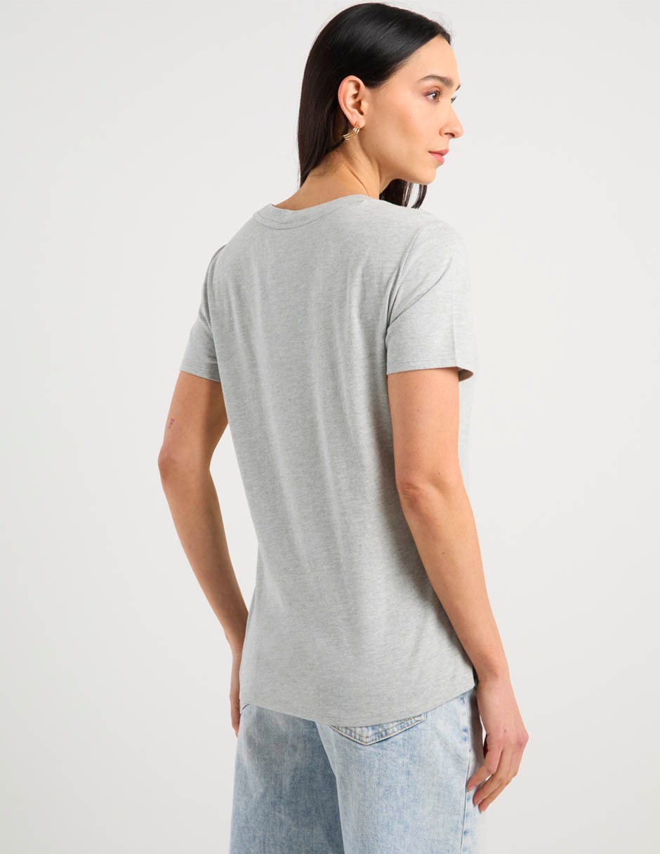 Playera manga corta Mickey Mouse cuello redondo para mujer 6