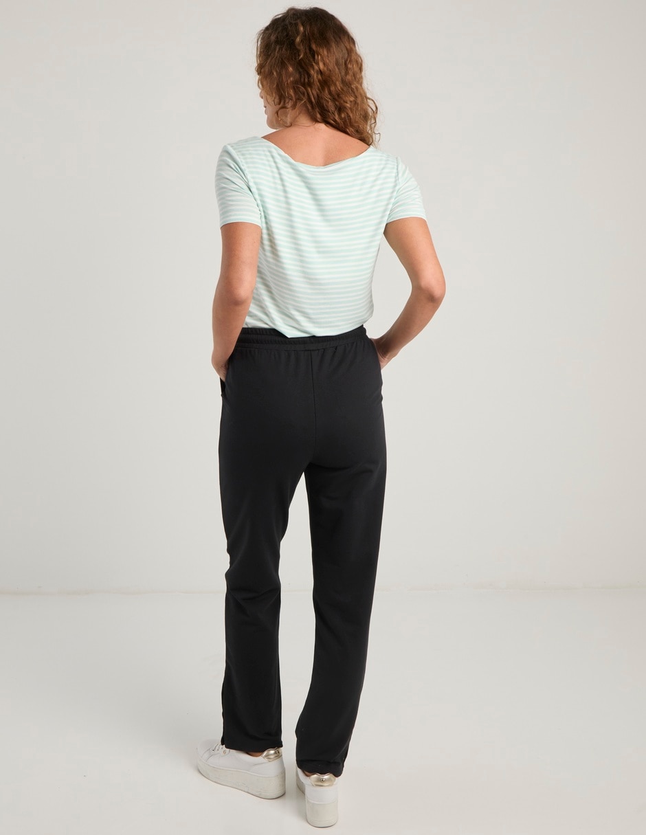 Pants slim con agujeta para mujer 6