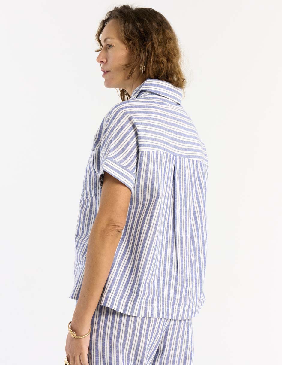 Blusa camisera manga corta para mujer 2