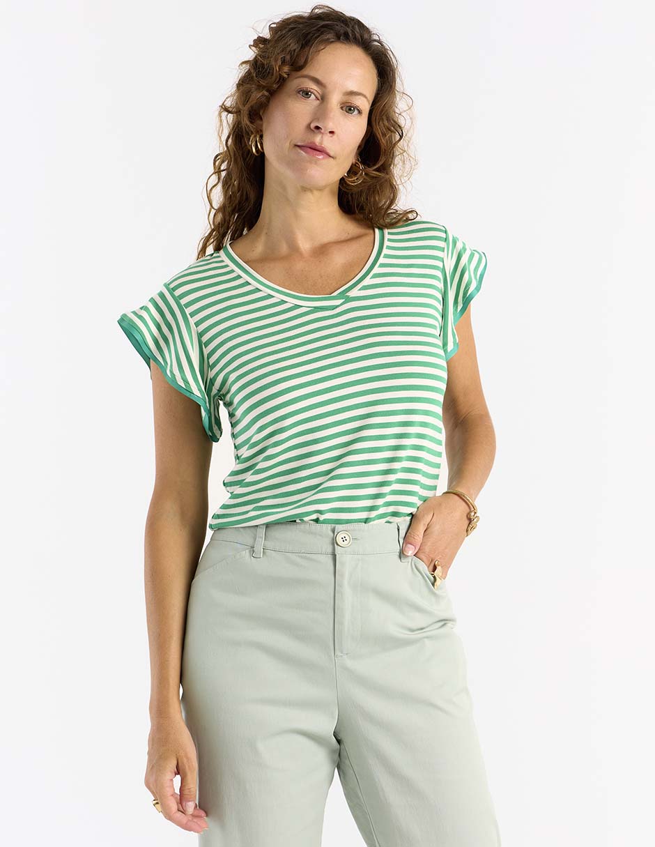 Playera manga corta cuello V para mujer