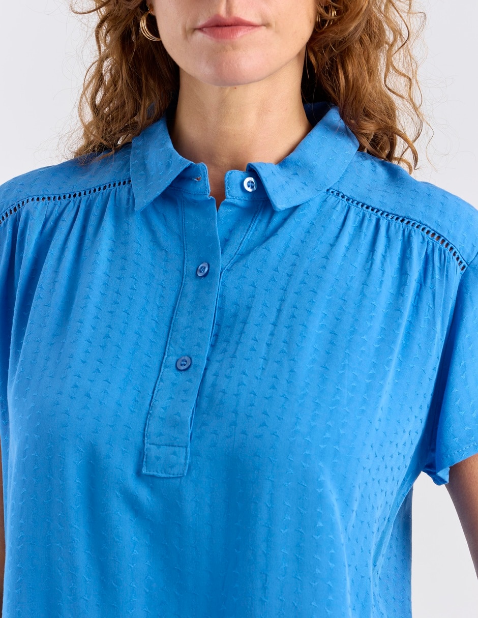 Blusa Weekend manga corta para mujer