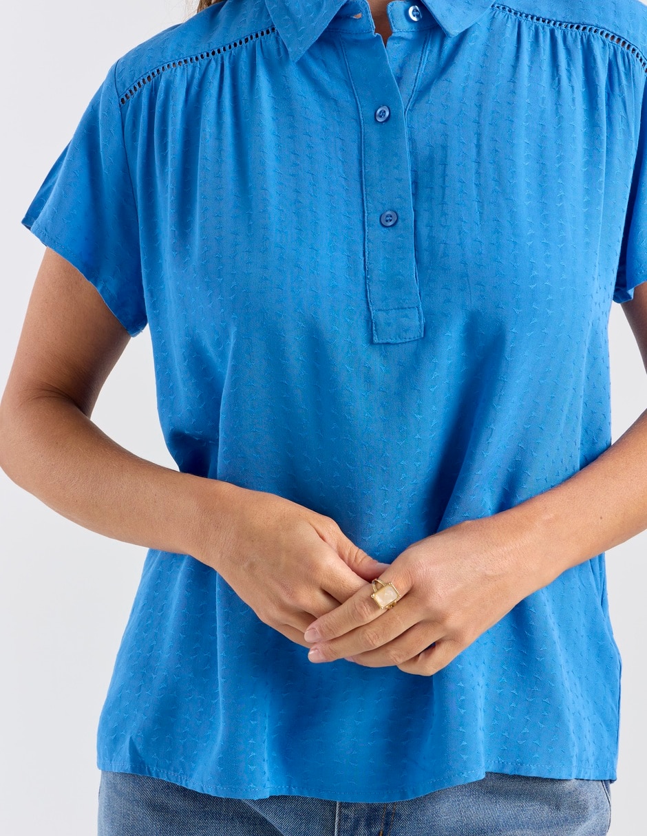 Blusa Weekend manga corta para mujer