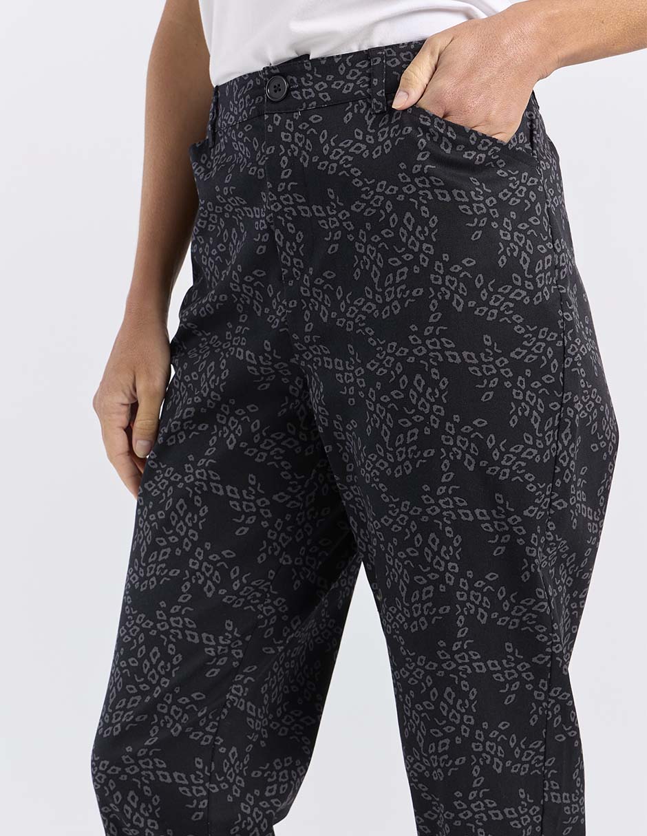 Pantalón capri para mujer 4