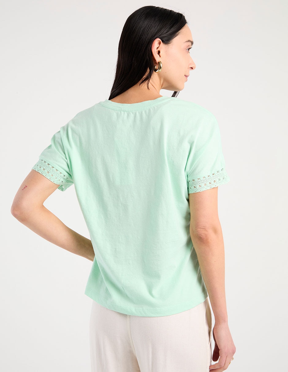 Playera manga corta cuello V para mujer 6
