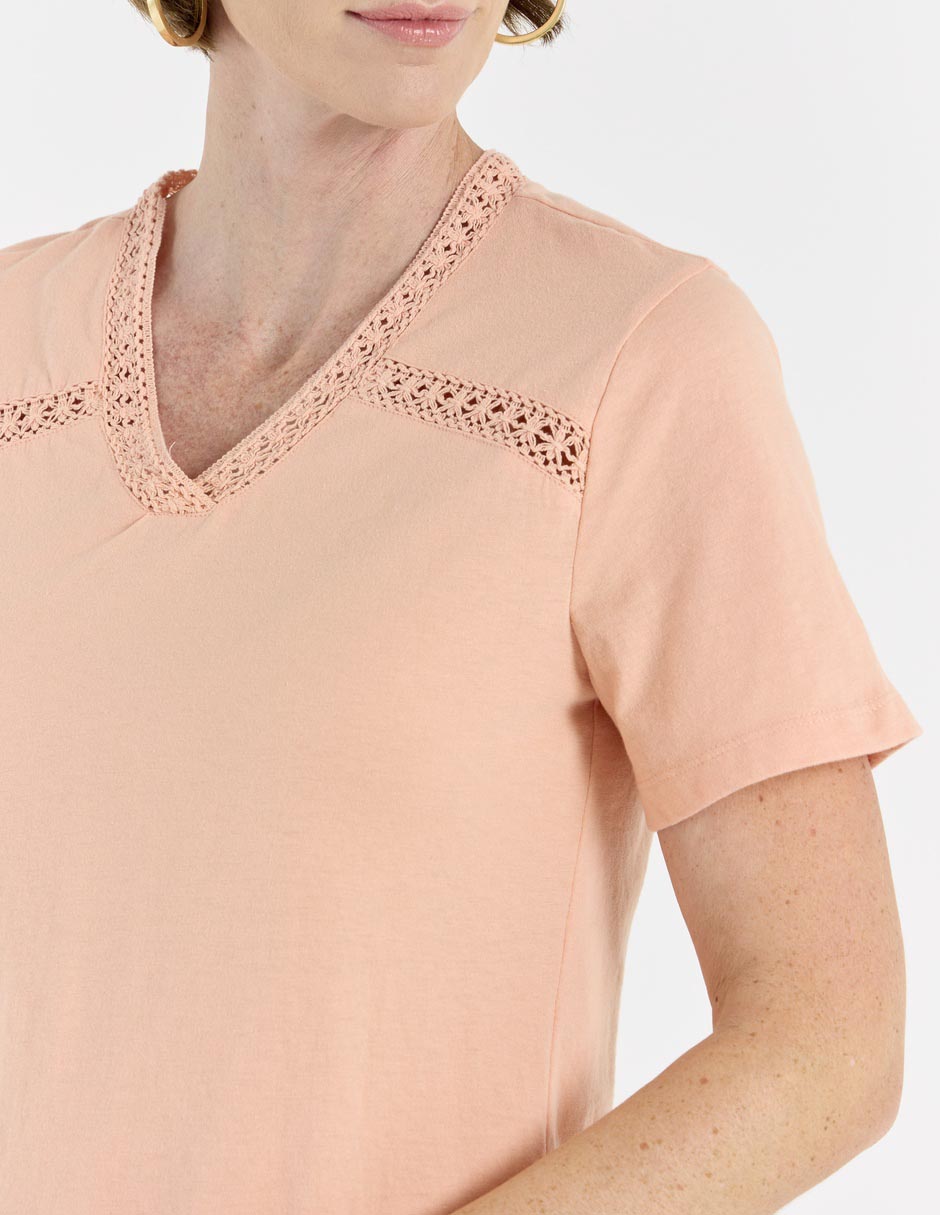 Playera manga corta cuello V para mujer 4
