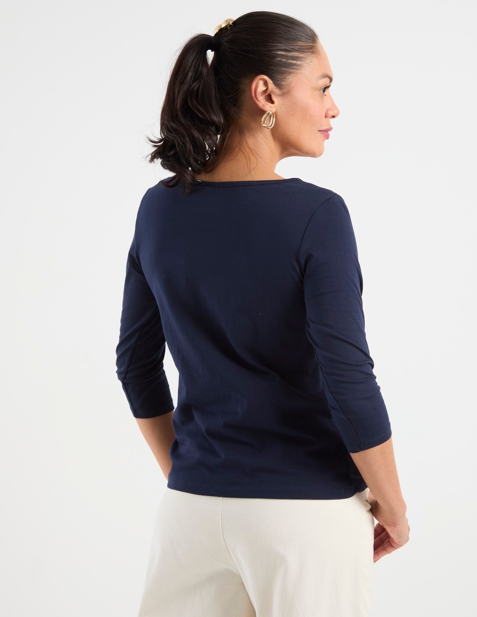 Playera manga 3/4 cuello redondo para mujer 6