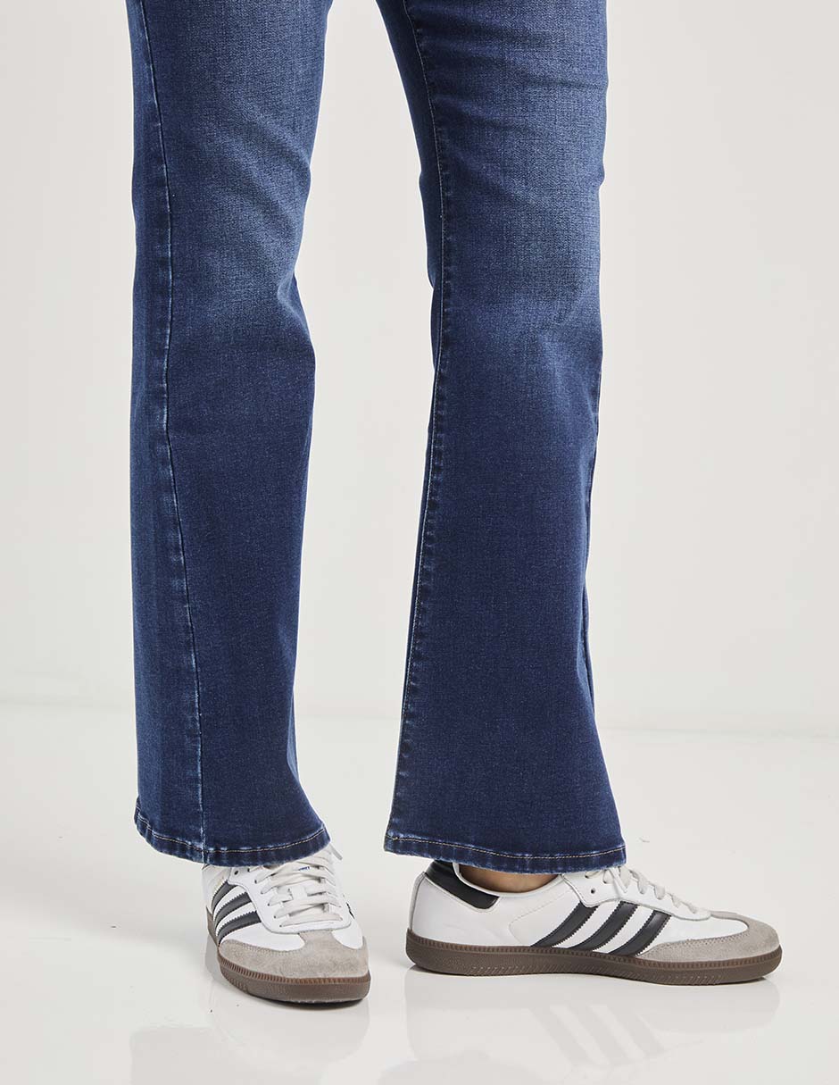 Jeans flare para mujer 4