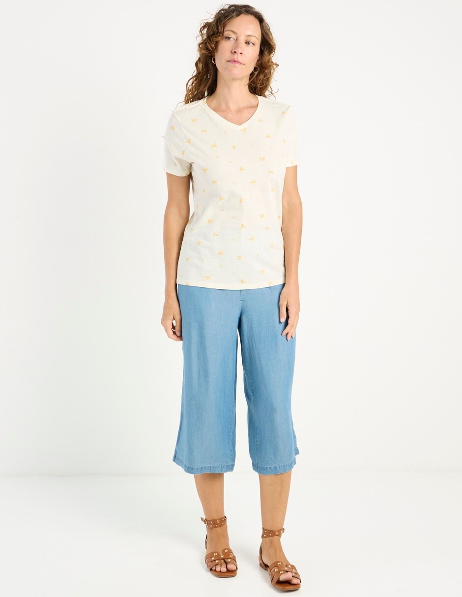Playera manga corta cuello V para mujer 3