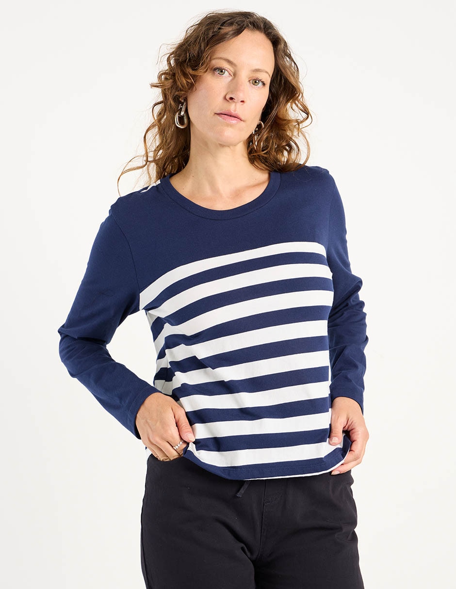 Playera manga larga cuello redondo para mujer