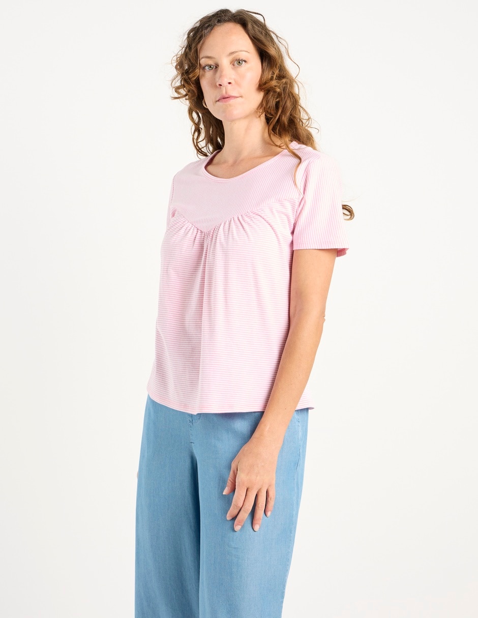 Playera manga corta cuello redondo para mujer