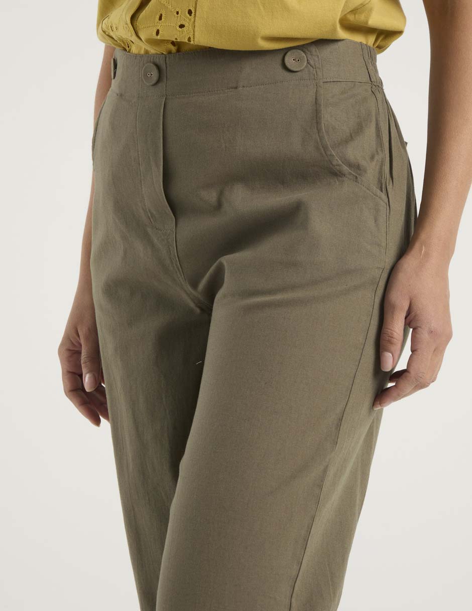Pantalón capri slim para mujer 4