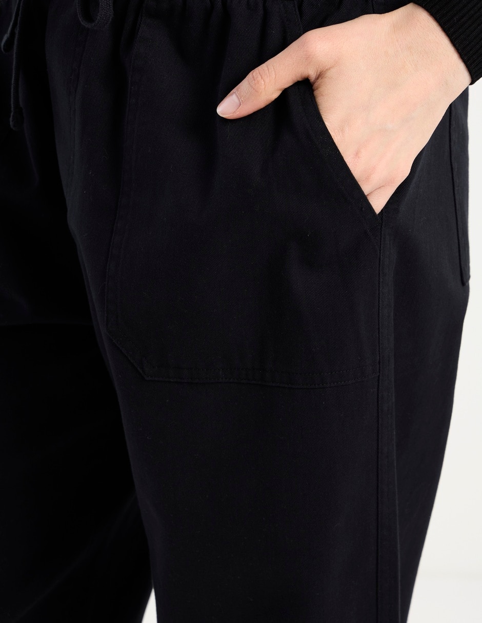 Pantalón relaxed amplio para mujer 5