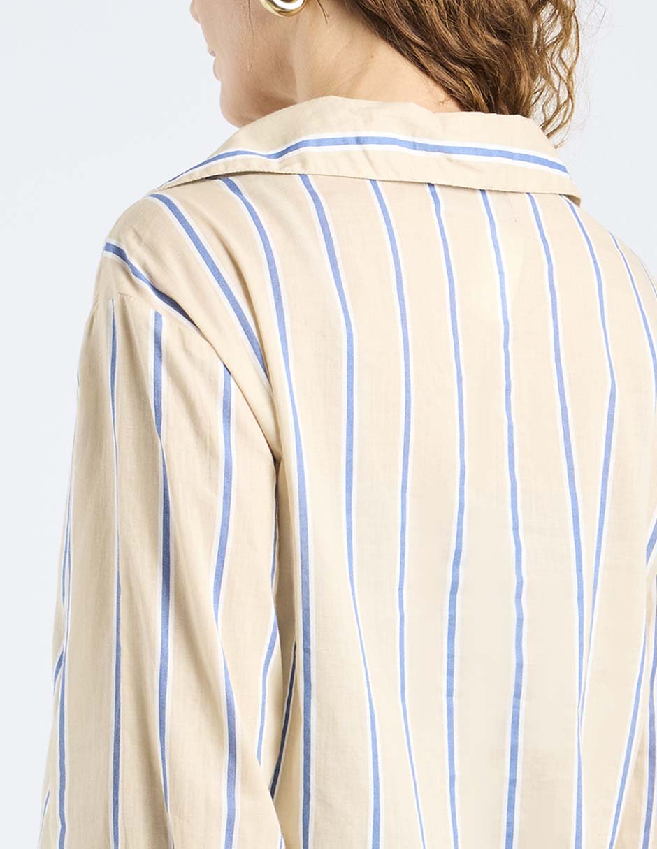 Blusa Weekend manga larga para mujer