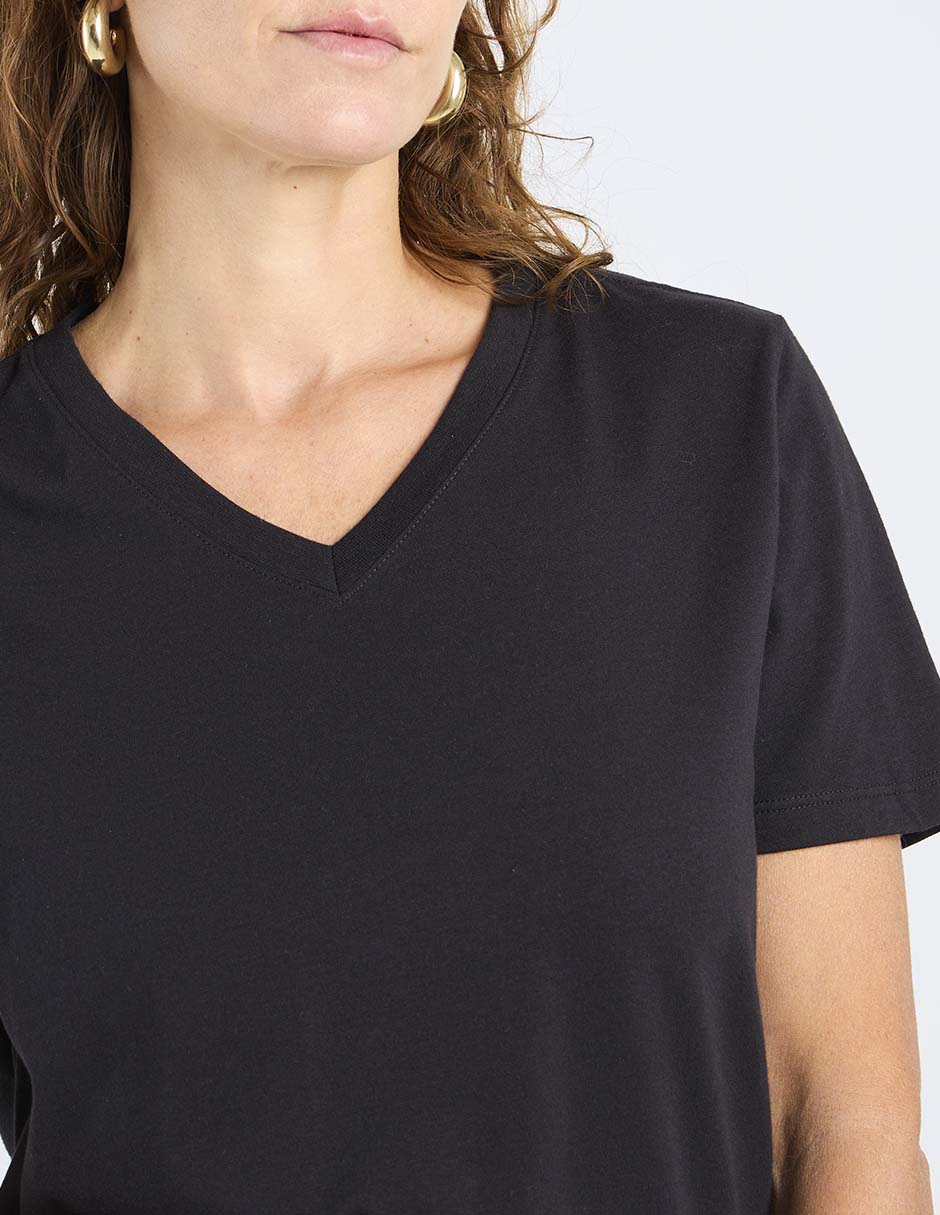Playera manga corta cuello V para mujer 5