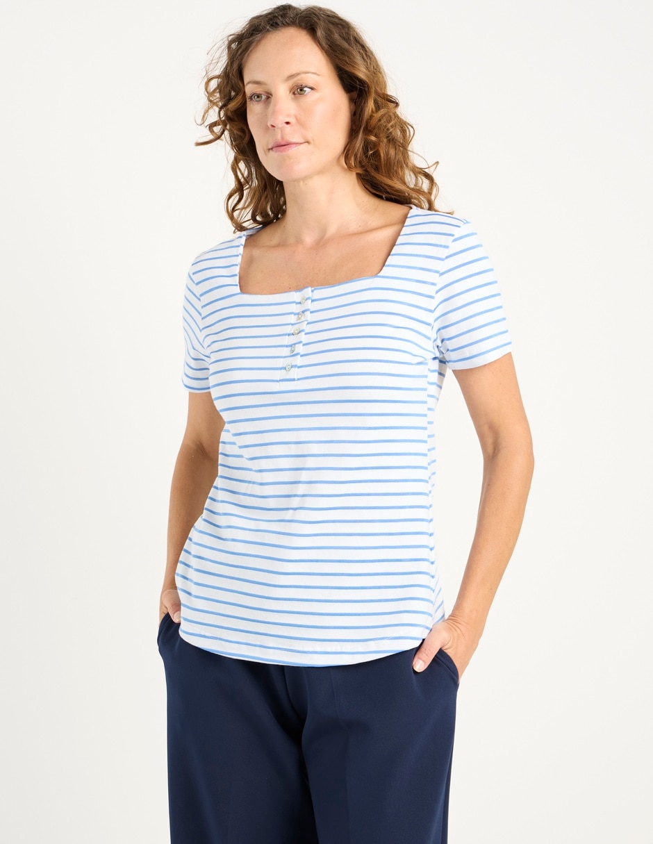 Playera manga corta cuello cuadrado para mujer Playera manga corta cuello cuadrado para mujer