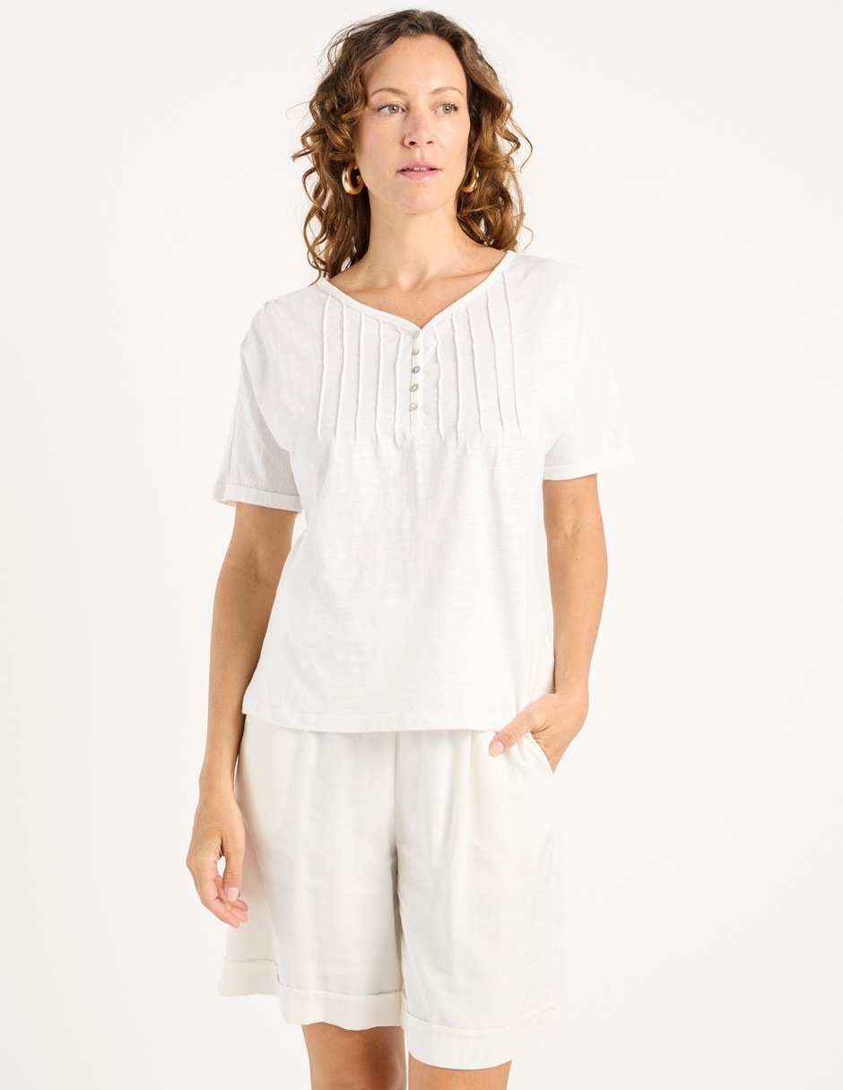 Playera manga corta cuello V para mujer 2